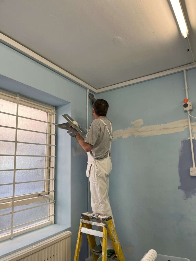 repainting wall after mould treatment